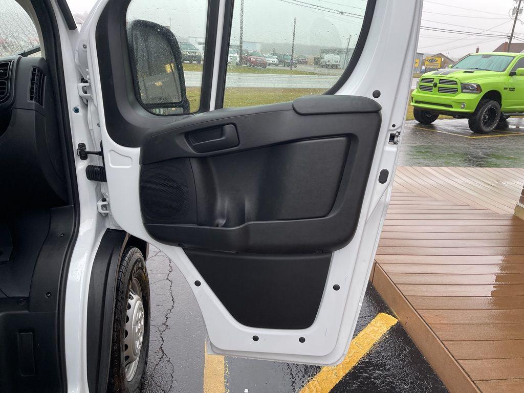 new 2025 Ram ProMaster 2500 car, priced at $49,305