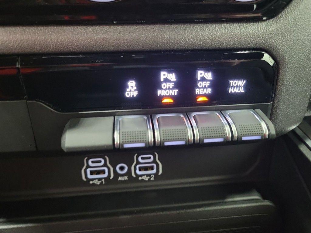 new 2025 Ram 1500 car, priced at $53,120