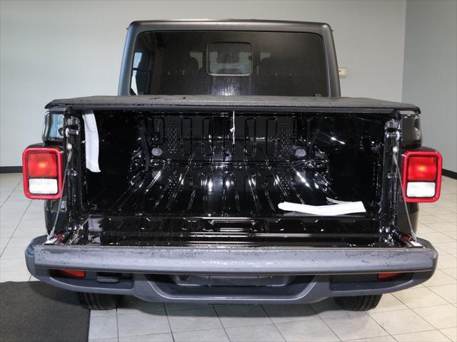 new 2024 Jeep Gladiator car, priced at $48,958