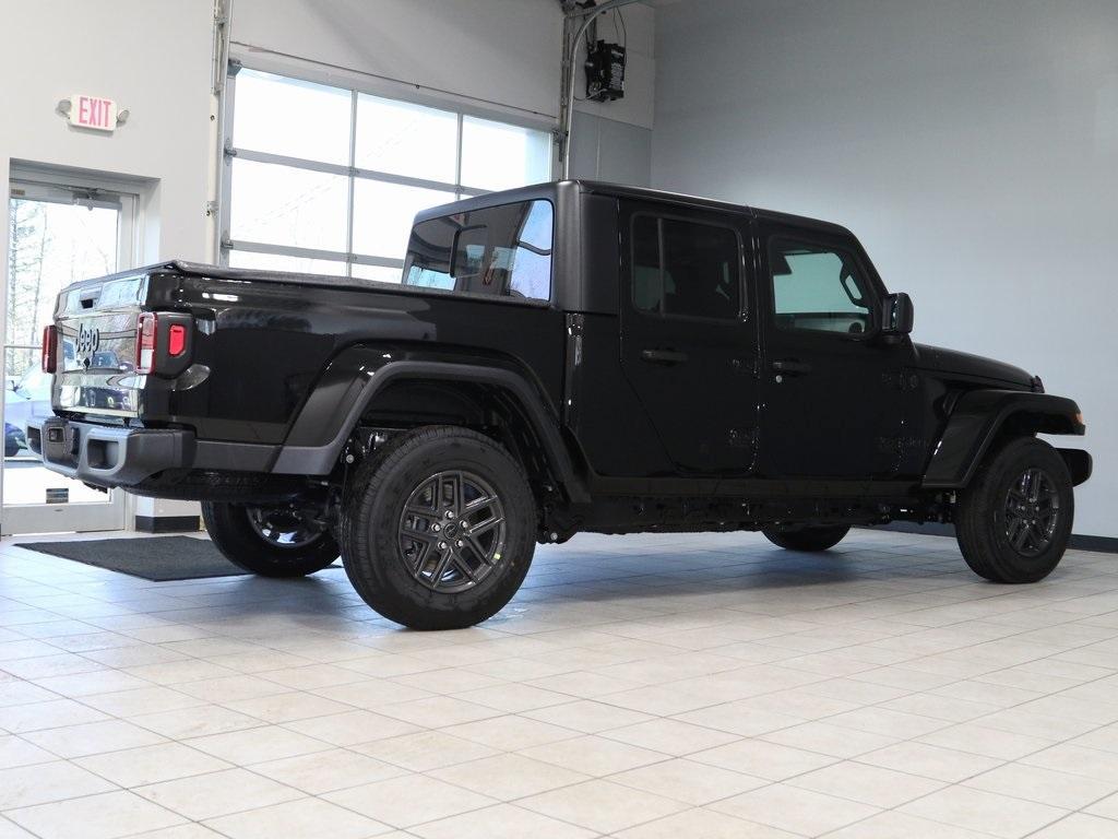 new 2024 Jeep Gladiator car, priced at $45,208