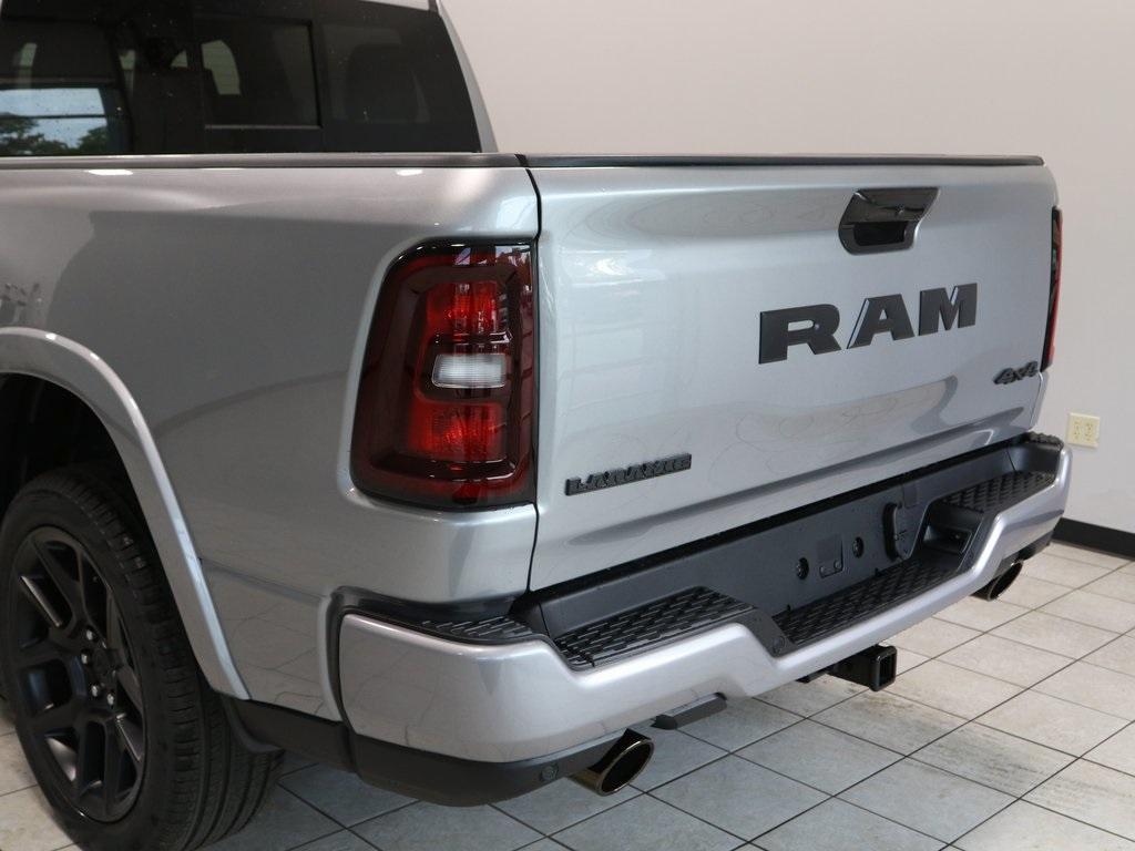 new 2025 Ram 1500 car, priced at $61,101