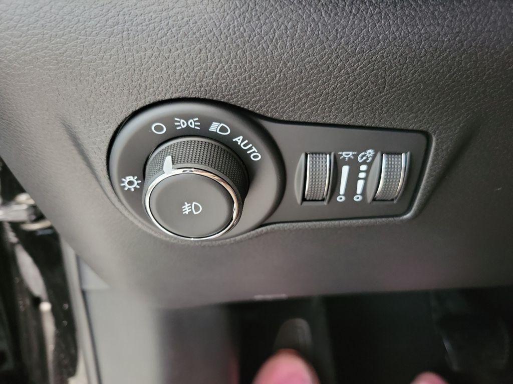 new 2026 Jeep Compass car, priced at $38,560