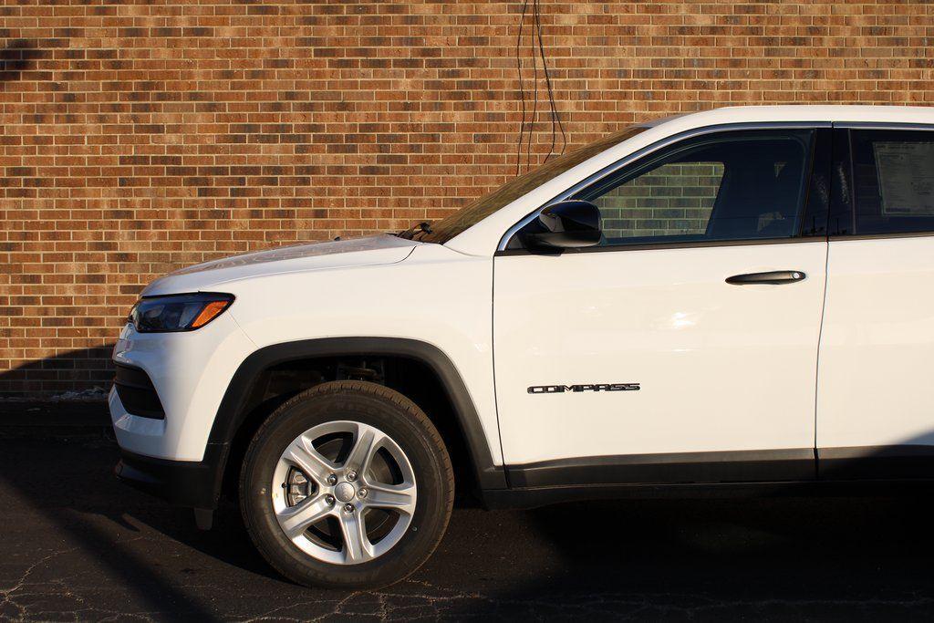new 2023 Jeep Compass car, priced at $26,860