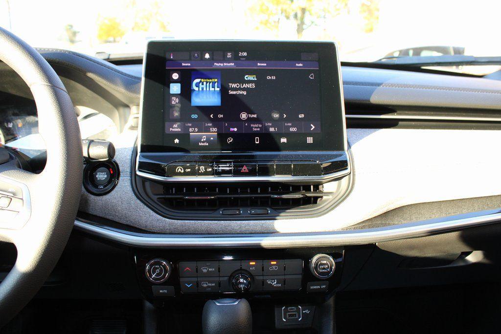 new 2023 Jeep Compass car, priced at $26,860