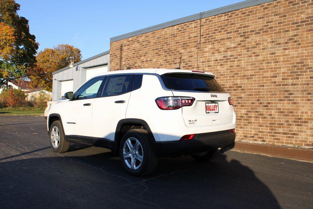 new 2023 Jeep Compass car, priced at $26,860