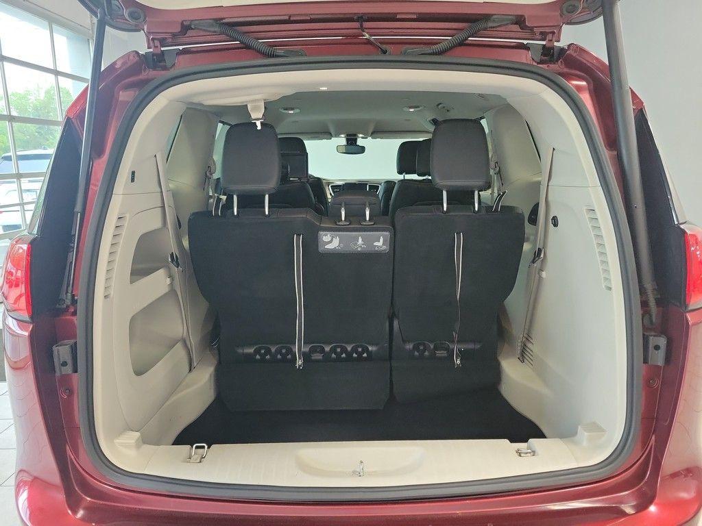 used 2017 Chrysler Pacifica car, priced at $15,800