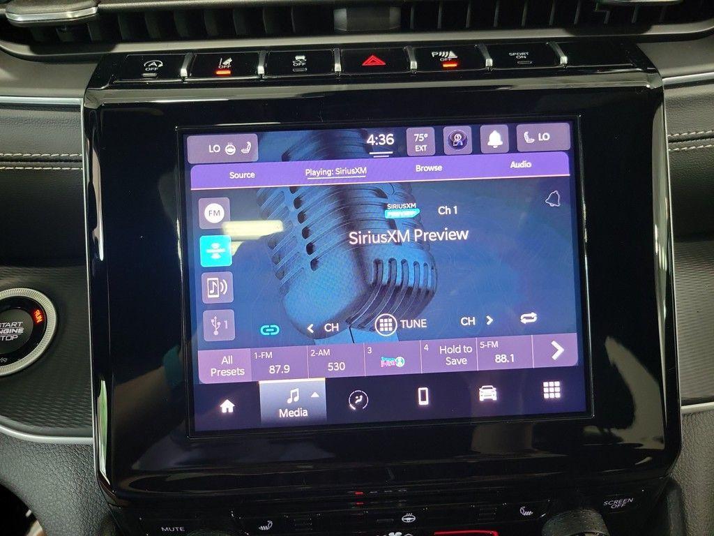 new 2025 Jeep Grand Cherokee car, priced at $44,030