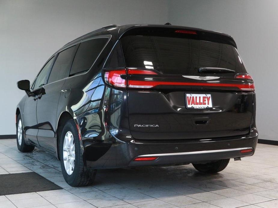 used 2022 Chrysler Pacifica car, priced at $23,266