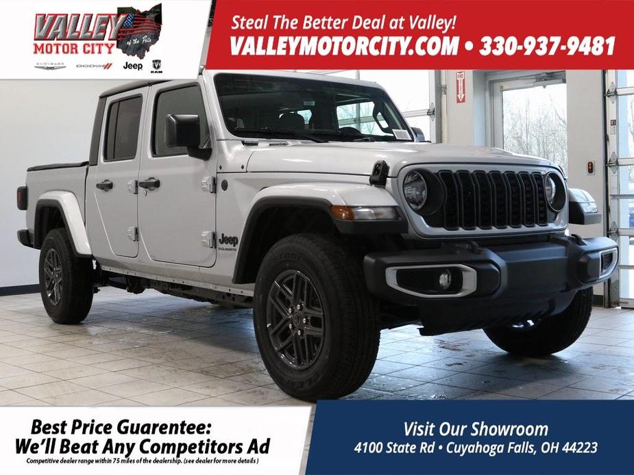 new 2024 Jeep Gladiator car, priced at $47,715