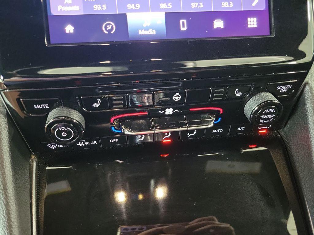 used 2024 Jeep Grand Cherokee car, priced at $33,699