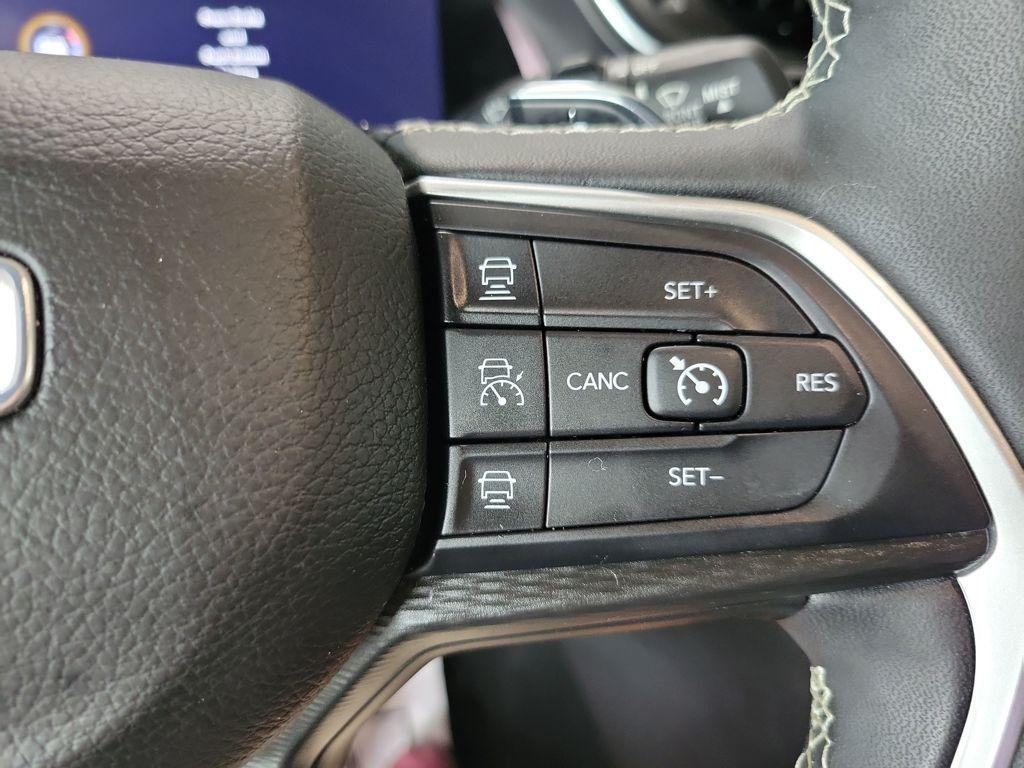 used 2024 Jeep Grand Cherokee car, priced at $33,699