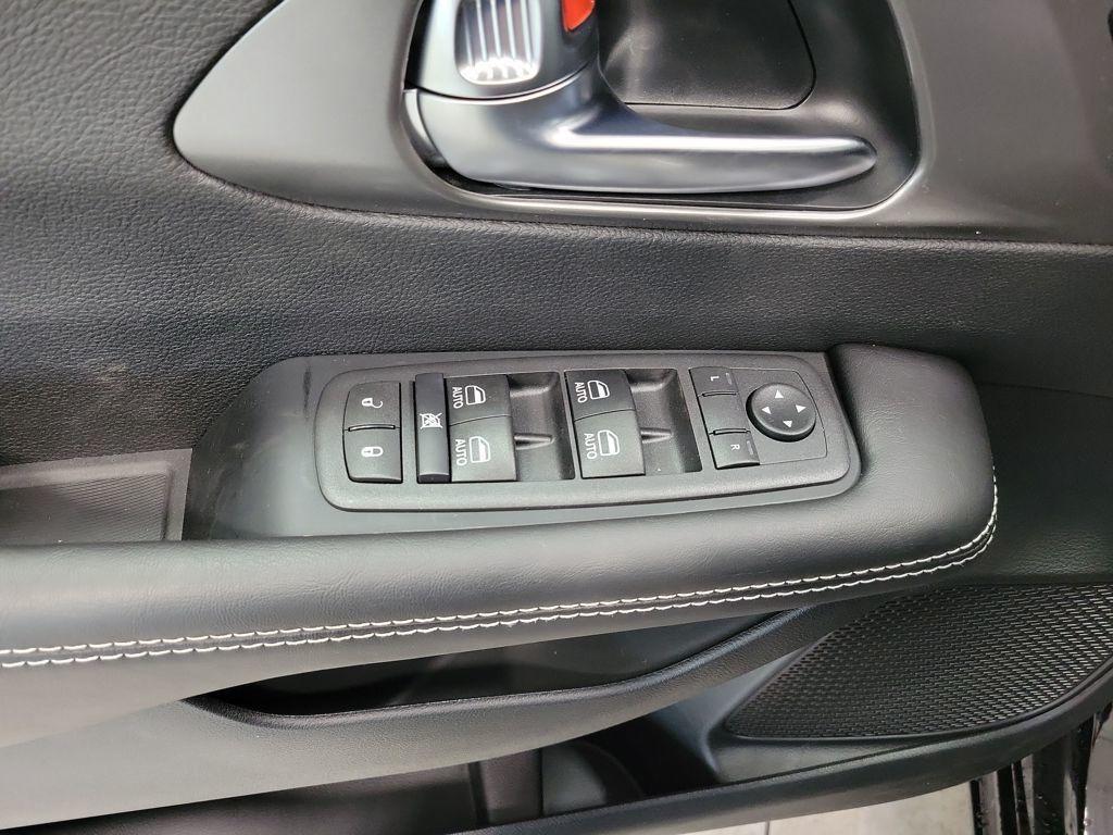 new 2026 Chrysler Pacifica car, priced at $47,305