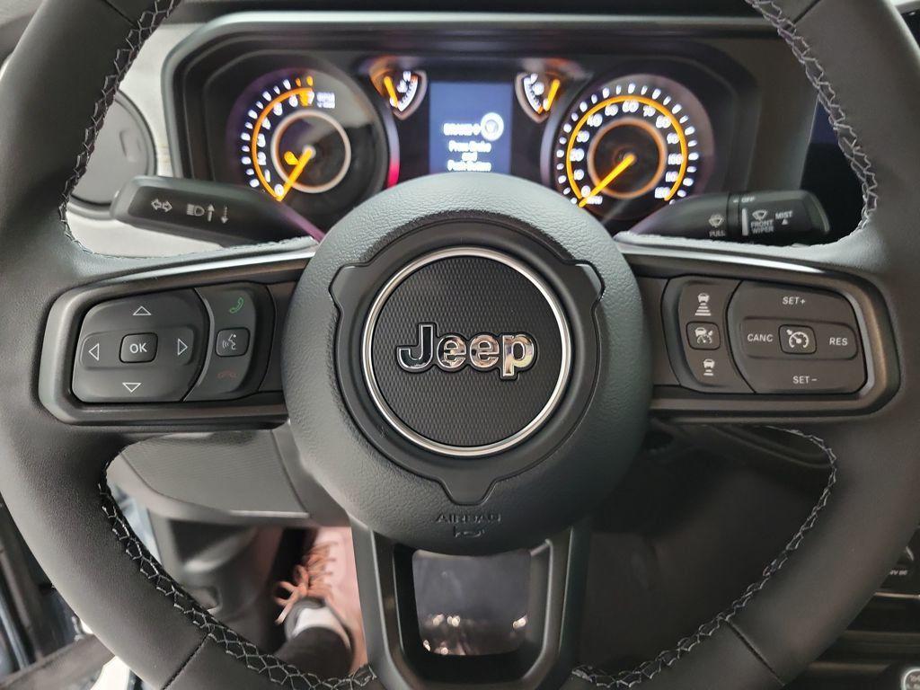 new 2026 Jeep Gladiator car, priced at $46,390