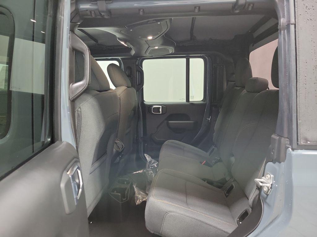 new 2026 Jeep Gladiator car, priced at $46,390