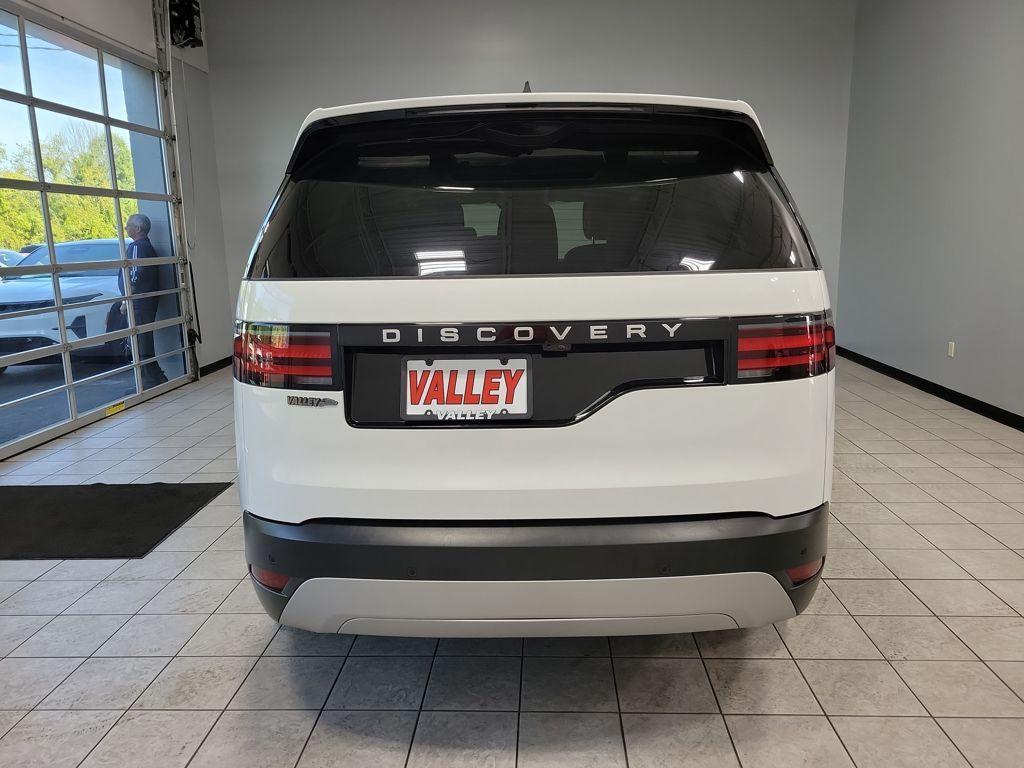 used 2024 Land Rover Discovery car, priced at $44,499