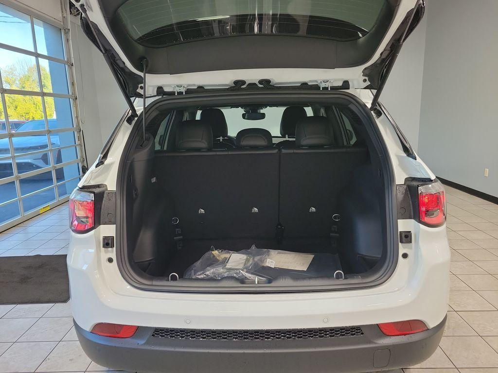 new 2026 Jeep Compass car, priced at $34,750