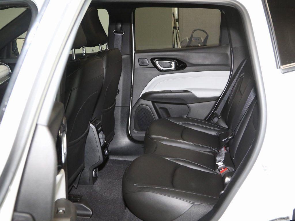 new 2025 Jeep Compass car, priced at $33,135