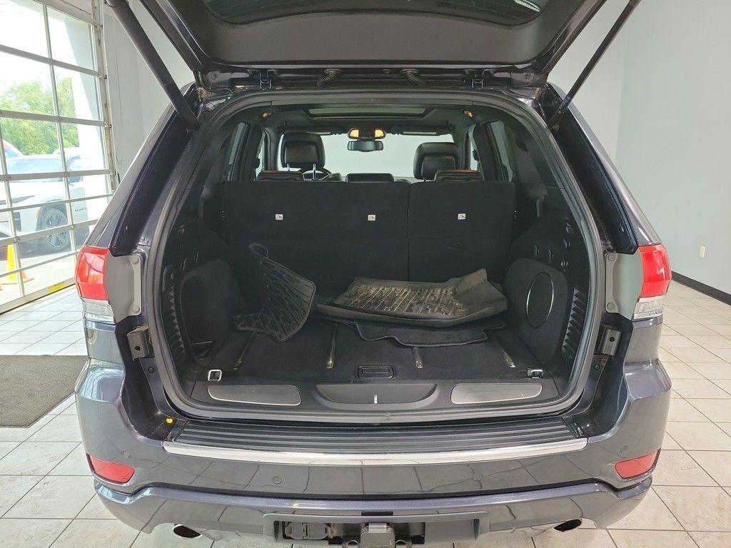 used 2014 Jeep Grand Cherokee car, priced at $10,500