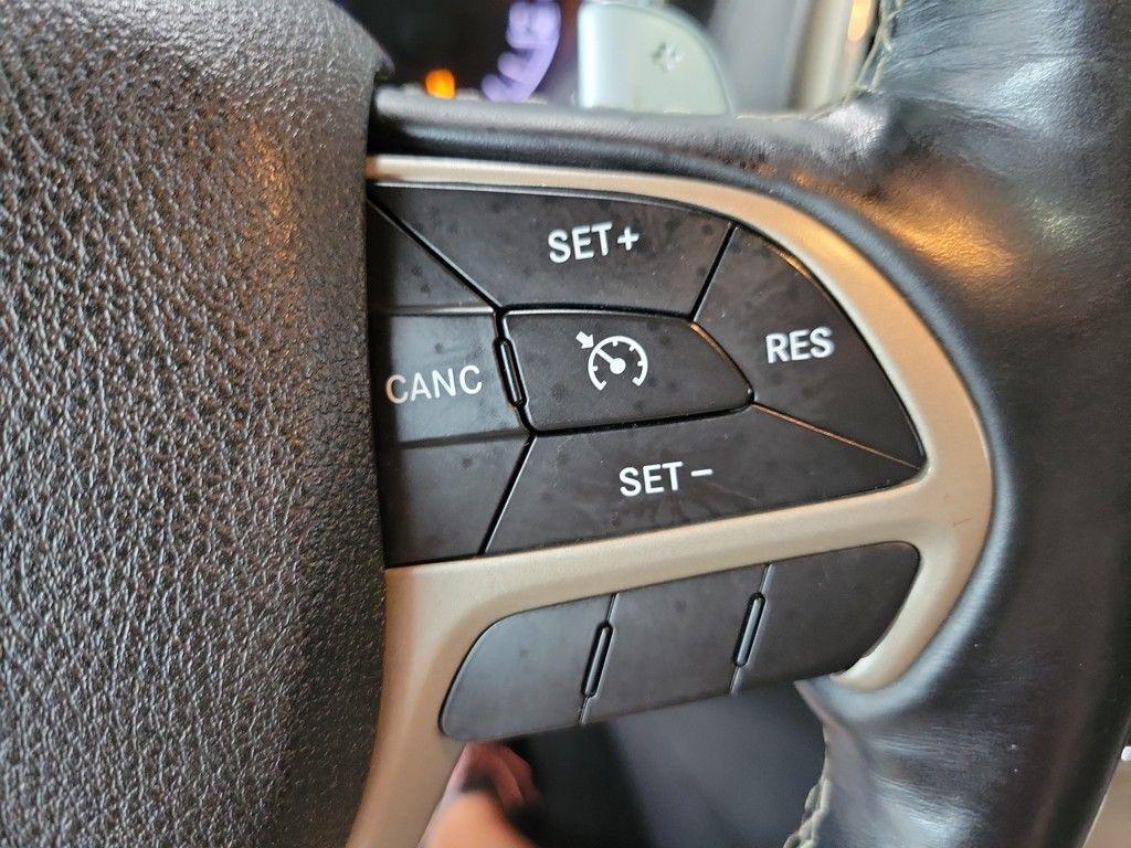 used 2014 Jeep Grand Cherokee car, priced at $10,500