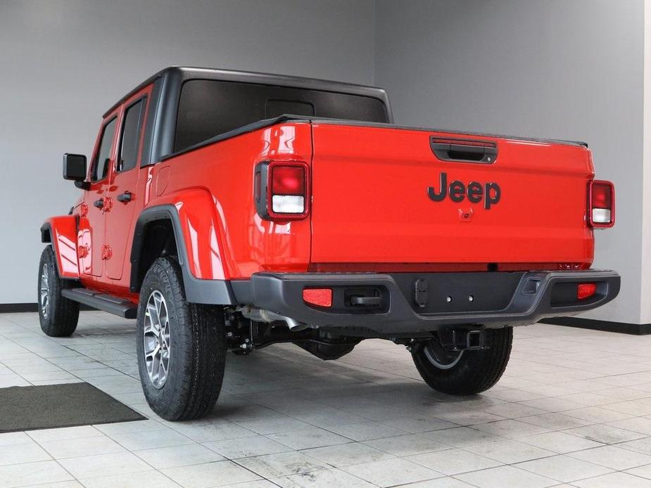 new 2024 Jeep Gladiator car, priced at $53,115