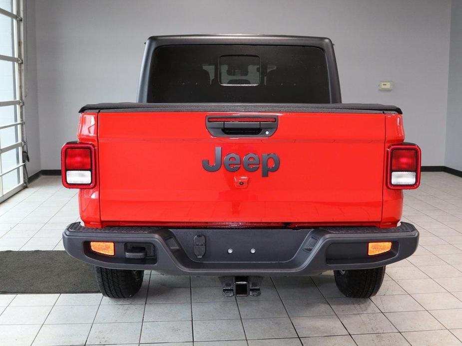 new 2024 Jeep Gladiator car, priced at $46,776