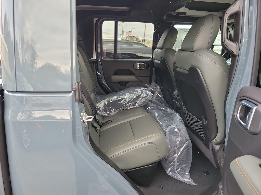 new 2026 Jeep Gladiator car, priced at $63,815