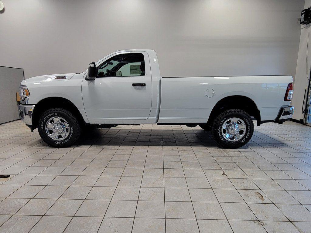 new 2024 Ram 2500 car, priced at $46,432