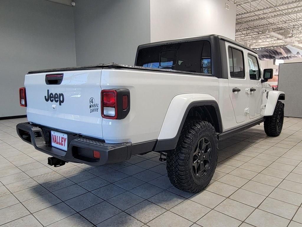 used 2023 Jeep Gladiator car, priced at $32,297