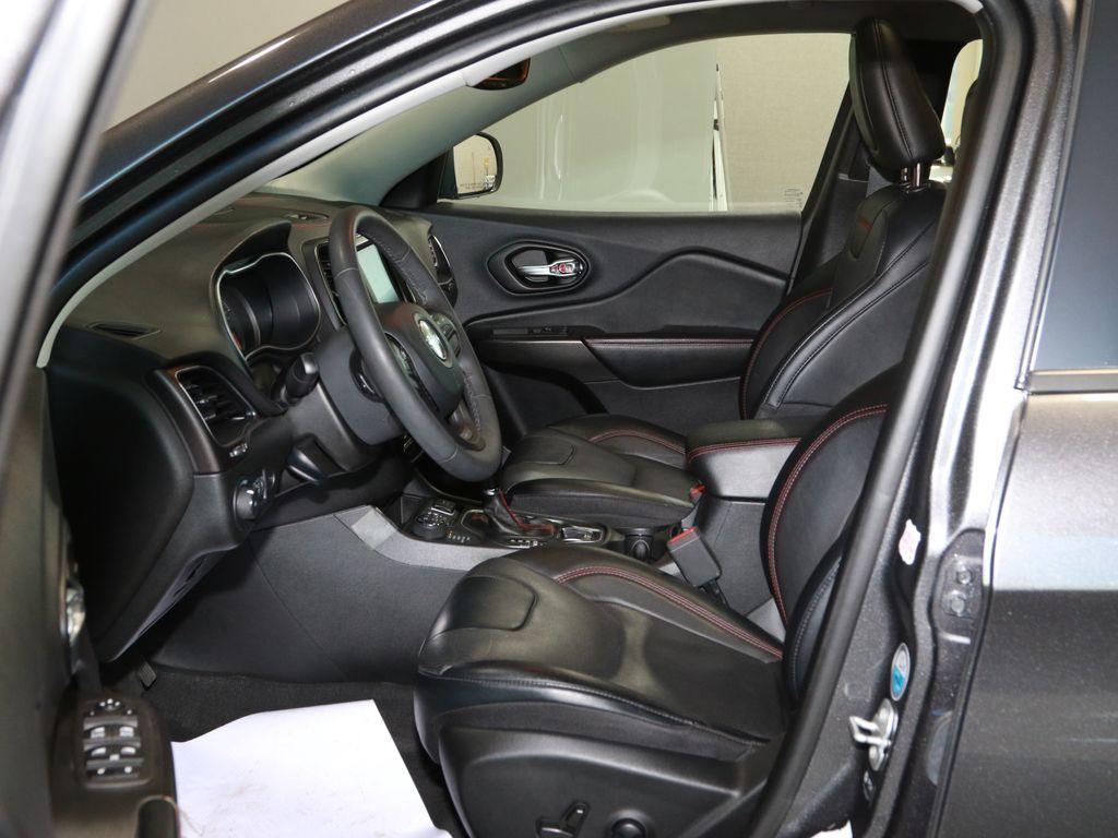 used 2022 Jeep Cherokee car, priced at $24,300
