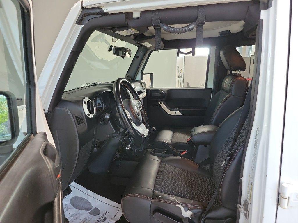 used 2012 Jeep Wrangler Unlimited car, priced at $15,500