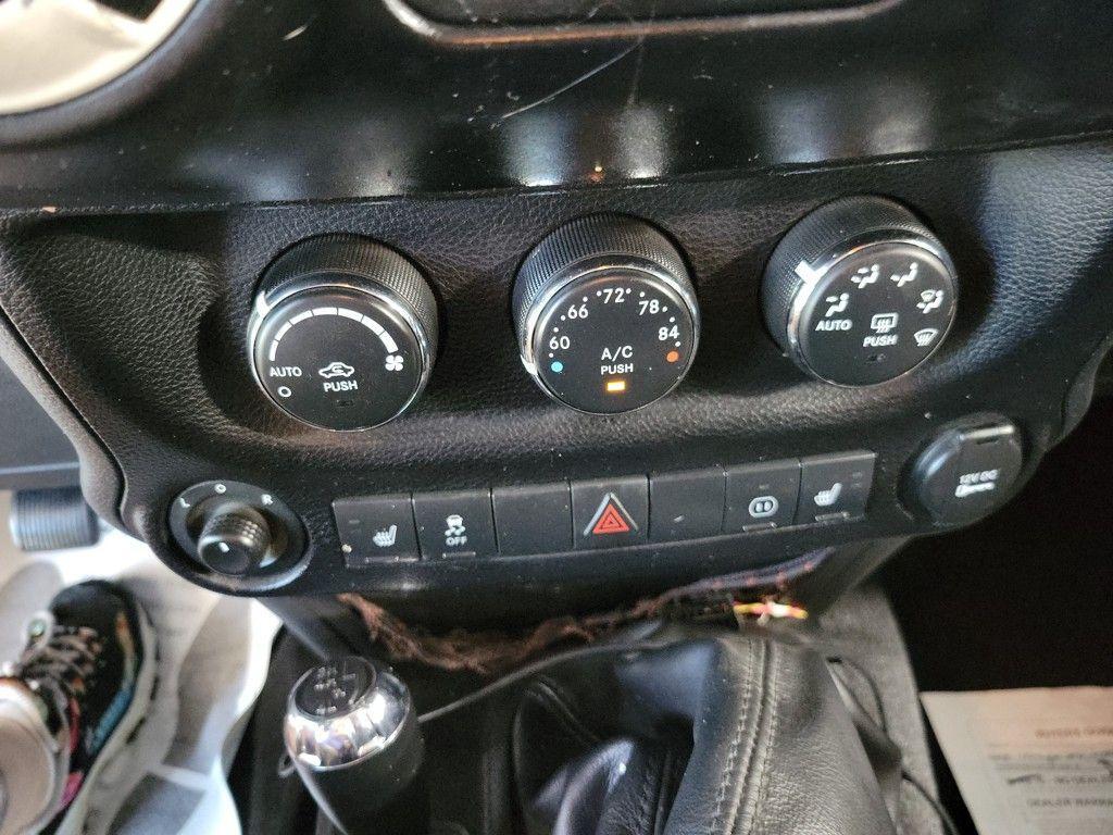 used 2012 Jeep Wrangler Unlimited car, priced at $15,500