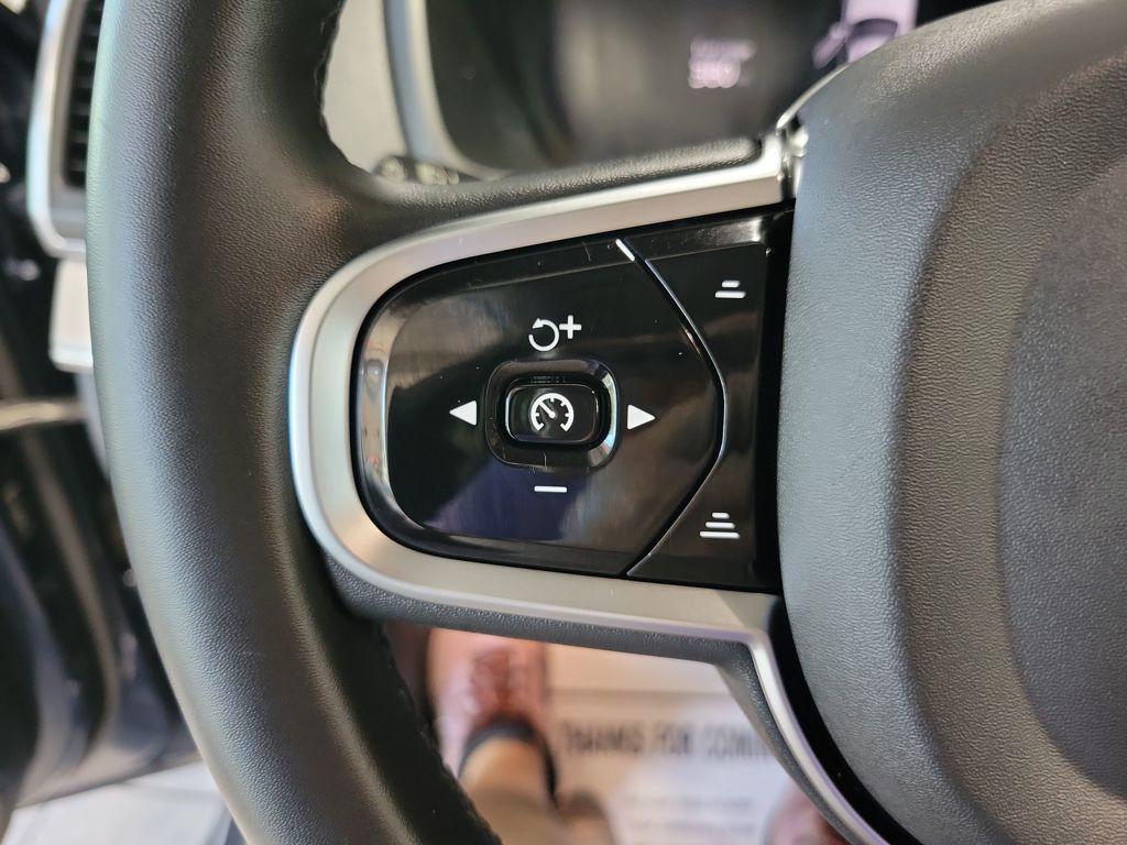 used 2025 Volvo XC90 car, priced at $41,699