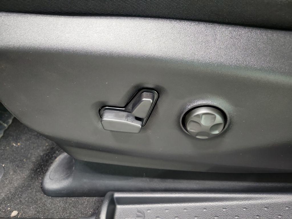 new 2026 Chrysler Pacifica car, priced at $47,305