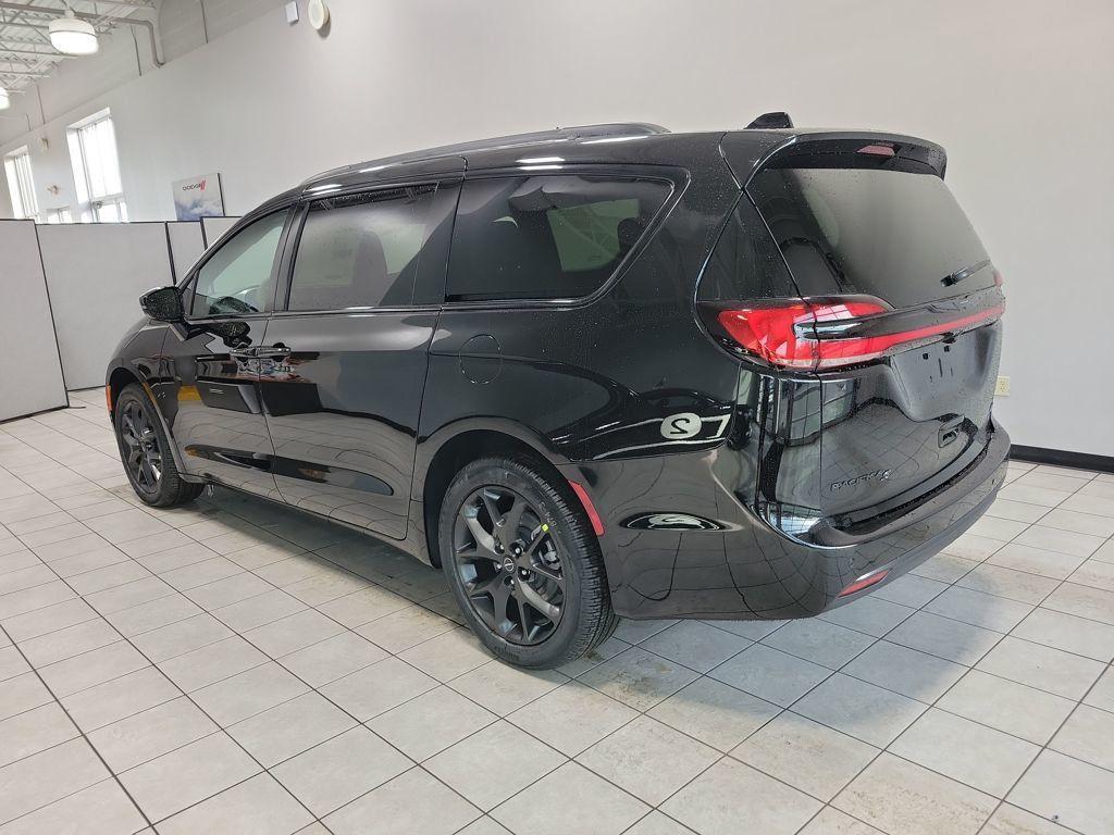 new 2026 Chrysler Pacifica car, priced at $47,305