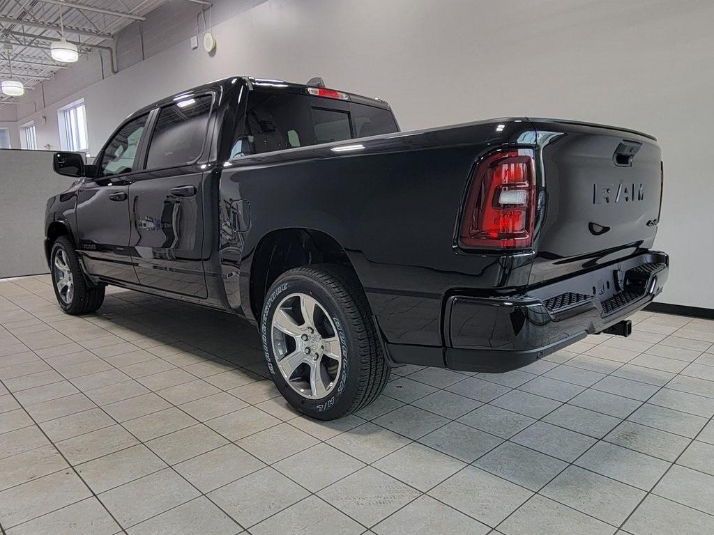 new 2025 Ram 1500 car, priced at $42,194