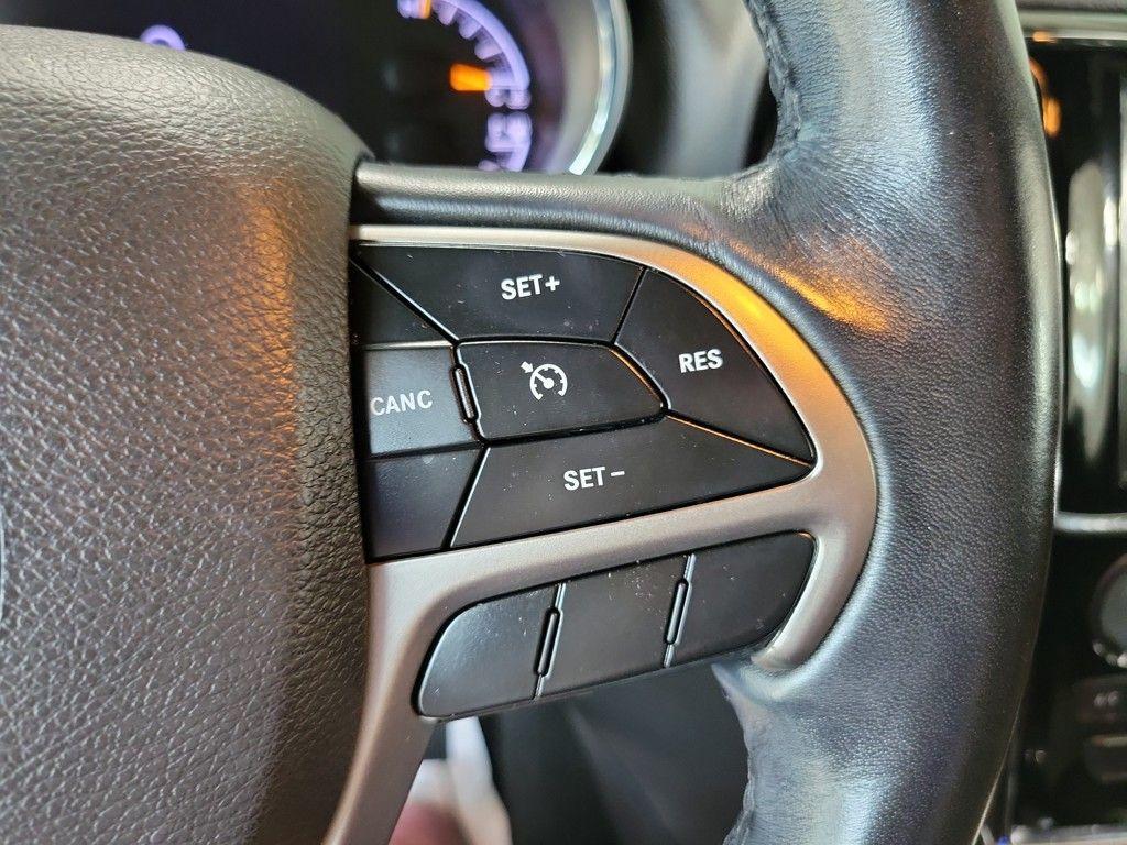 used 2019 Jeep Grand Cherokee car, priced at $21,499