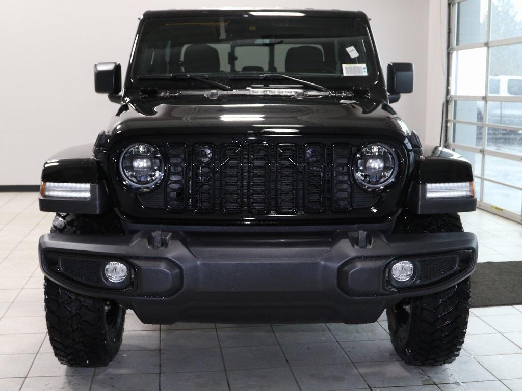 new 2024 Jeep Gladiator car, priced at $43,430