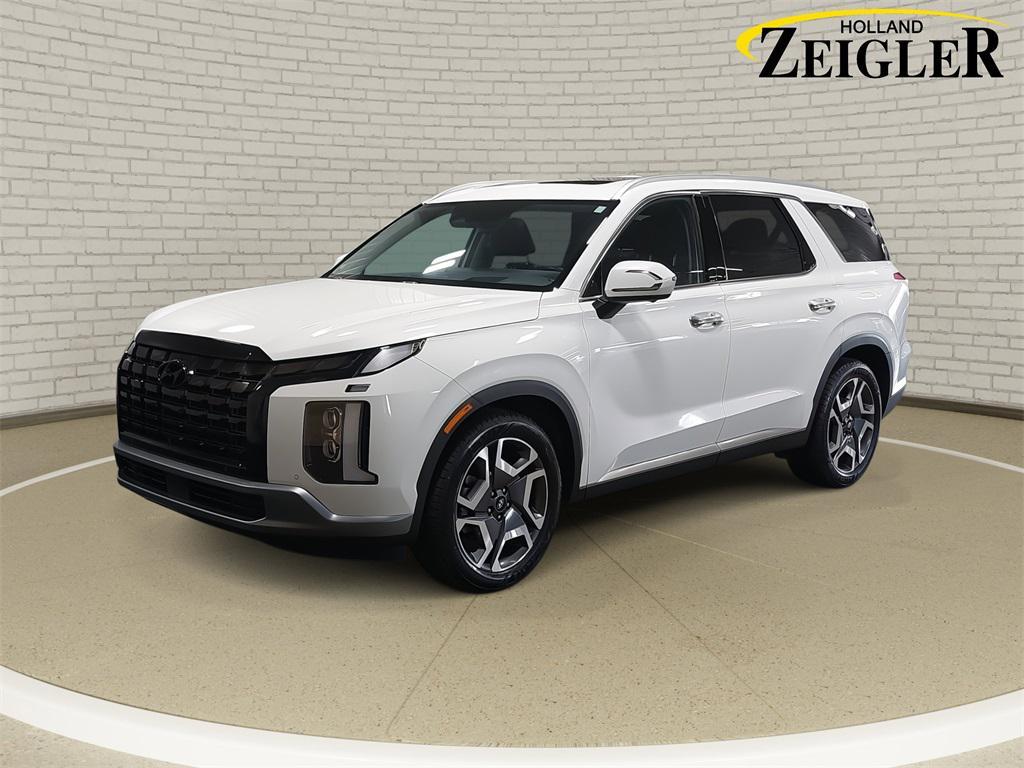 used 2023 Hyundai Palisade car, priced at $39,000
