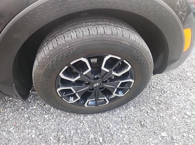 used 2023 Hyundai SANTA CRUZ car, priced at $26,000