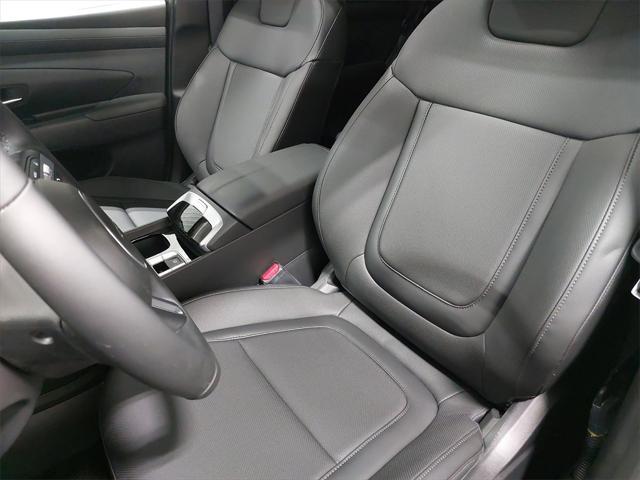 new 2025 Hyundai Tucson car, priced at $35,499