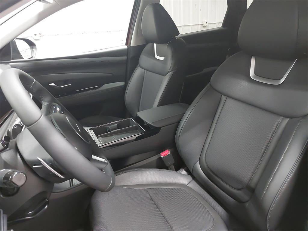 new 2025 Hyundai TUCSON Hybrid car, priced at $42,399
