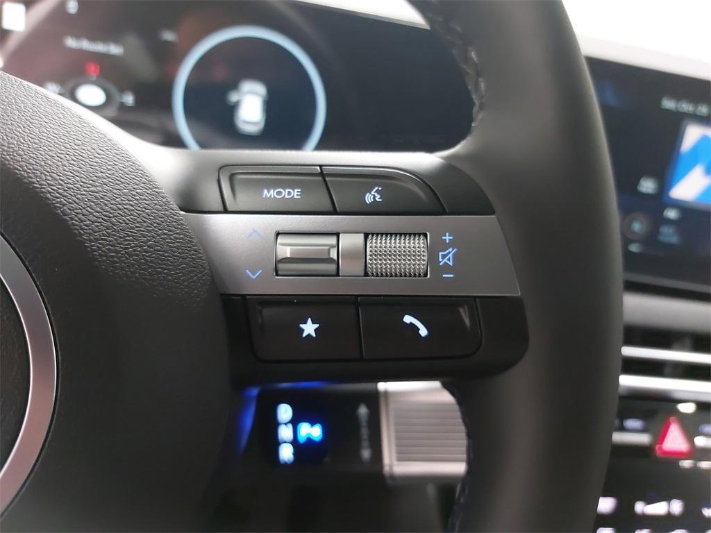 new 2025 Hyundai TUCSON Hybrid car, priced at $42,399