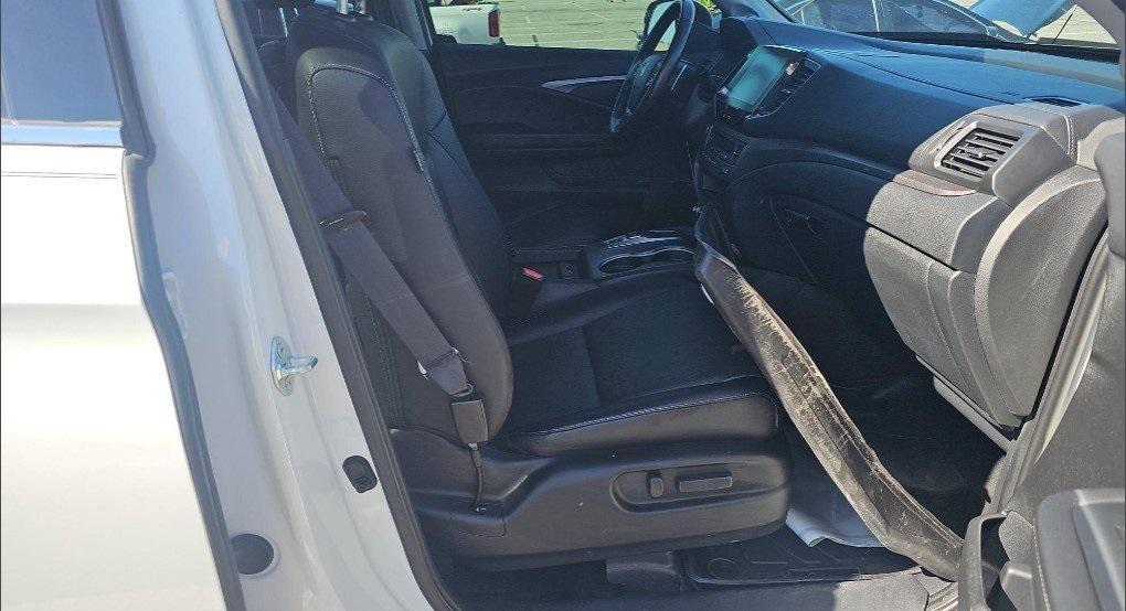 used 2023 Honda Ridgeline car, priced at $35,500