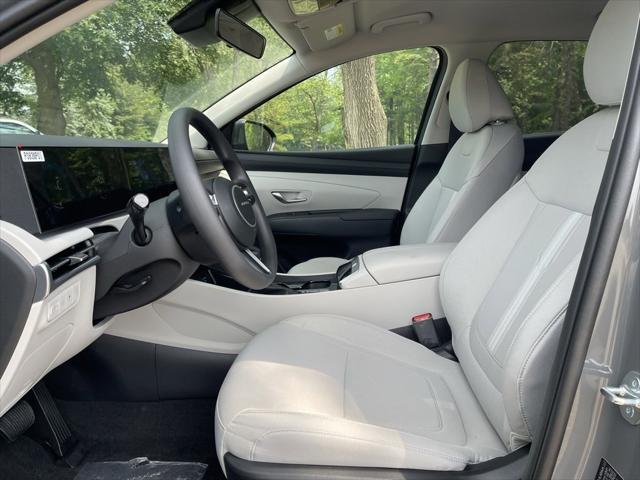 new 2025 Hyundai Tucson car, priced at $33,098