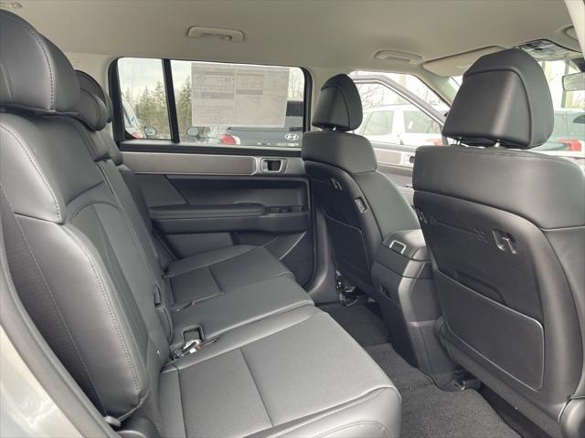 new 2025 Hyundai Santa Fe car, priced at $41,099