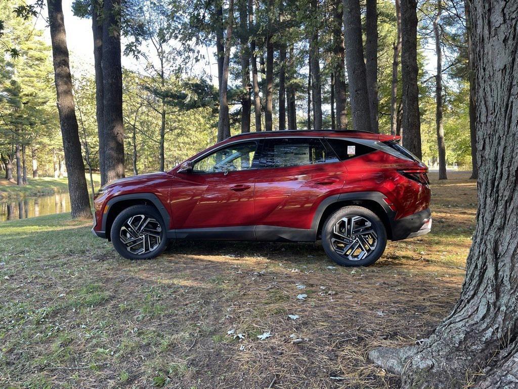 new 2025 Hyundai TUCSON Hybrid car, priced at $41,549