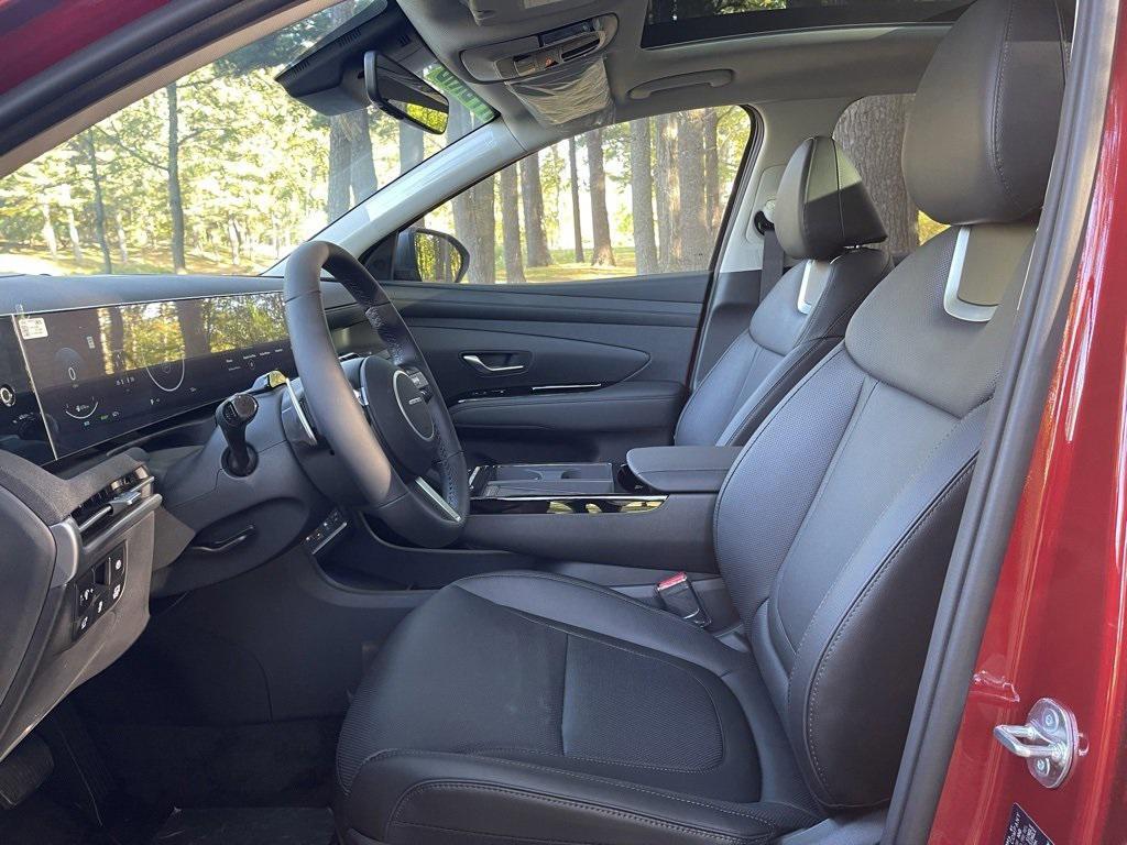 new 2025 Hyundai TUCSON Hybrid car, priced at $41,549