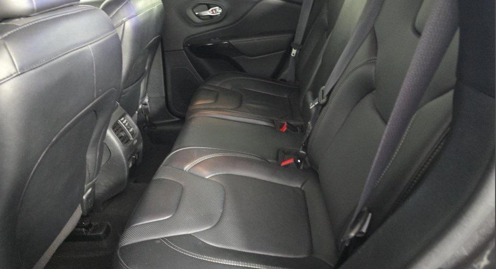 used 2023 Jeep Cherokee car, priced at $23,000