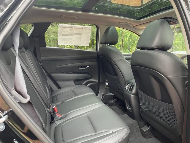 new 2025 Hyundai Tucson car, priced at $40,599
