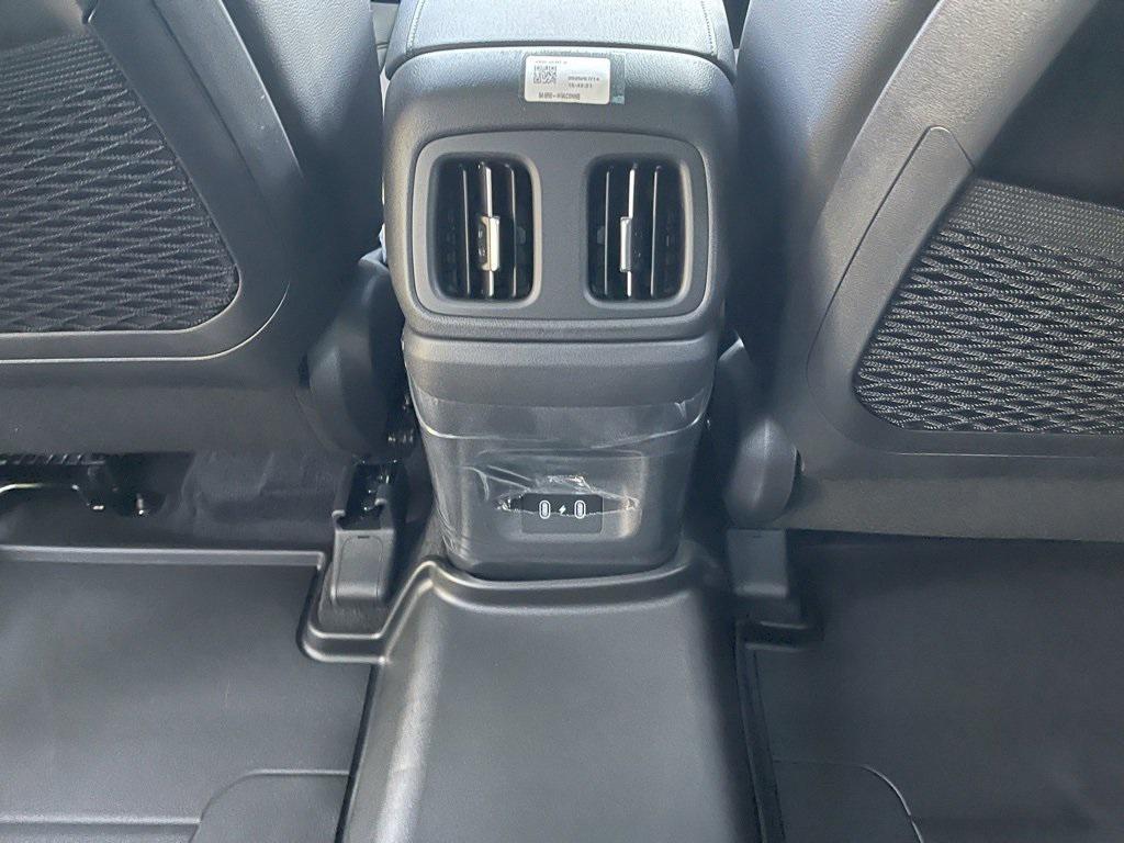 new 2025 Hyundai TUCSON Hybrid car, priced at $42,699